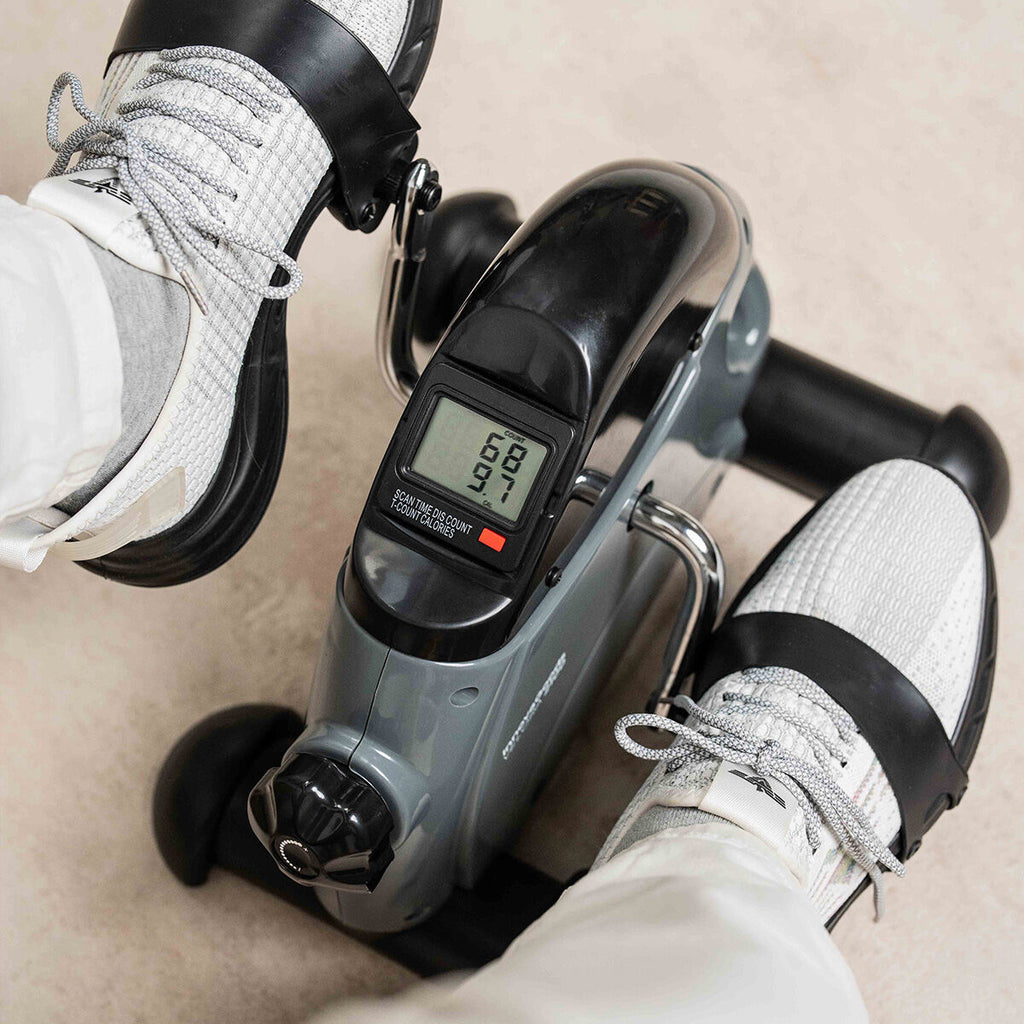 Pedaliera per Braccia e Gambe con Display e Tappetino – Allenati da Seduto